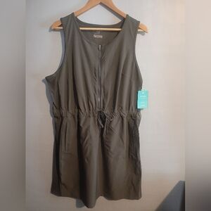 NWT TekGear Dri-Fit  Olive Green Swim Cover-Up Dress 2XL Pockets Zip Front